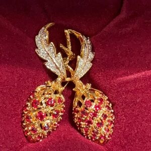 Camrose & Kross JBK Berry Brooch
